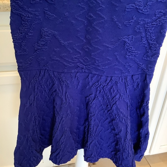 Ronny Kobo Blue Sleeveless Bodycon Knit Dress NWT Size Small - Picture 3 of 7